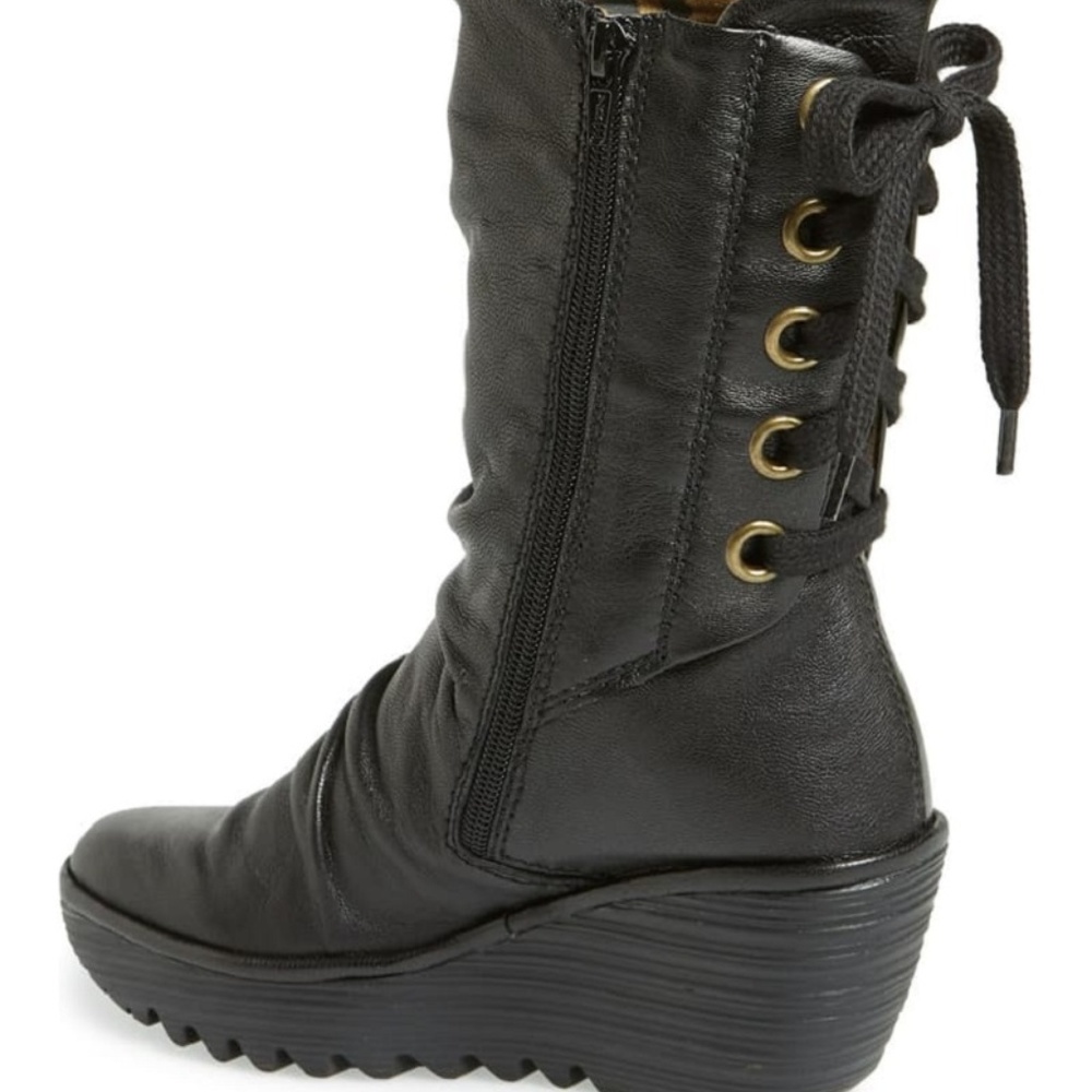 FLY London Women's Yada Boot Size 40 EU